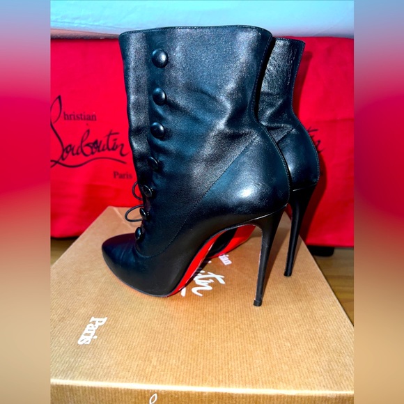 Christian Louboutin French Tutu Button Black Leather Booties Size 36, US 6, USED - Picture 5 of 16